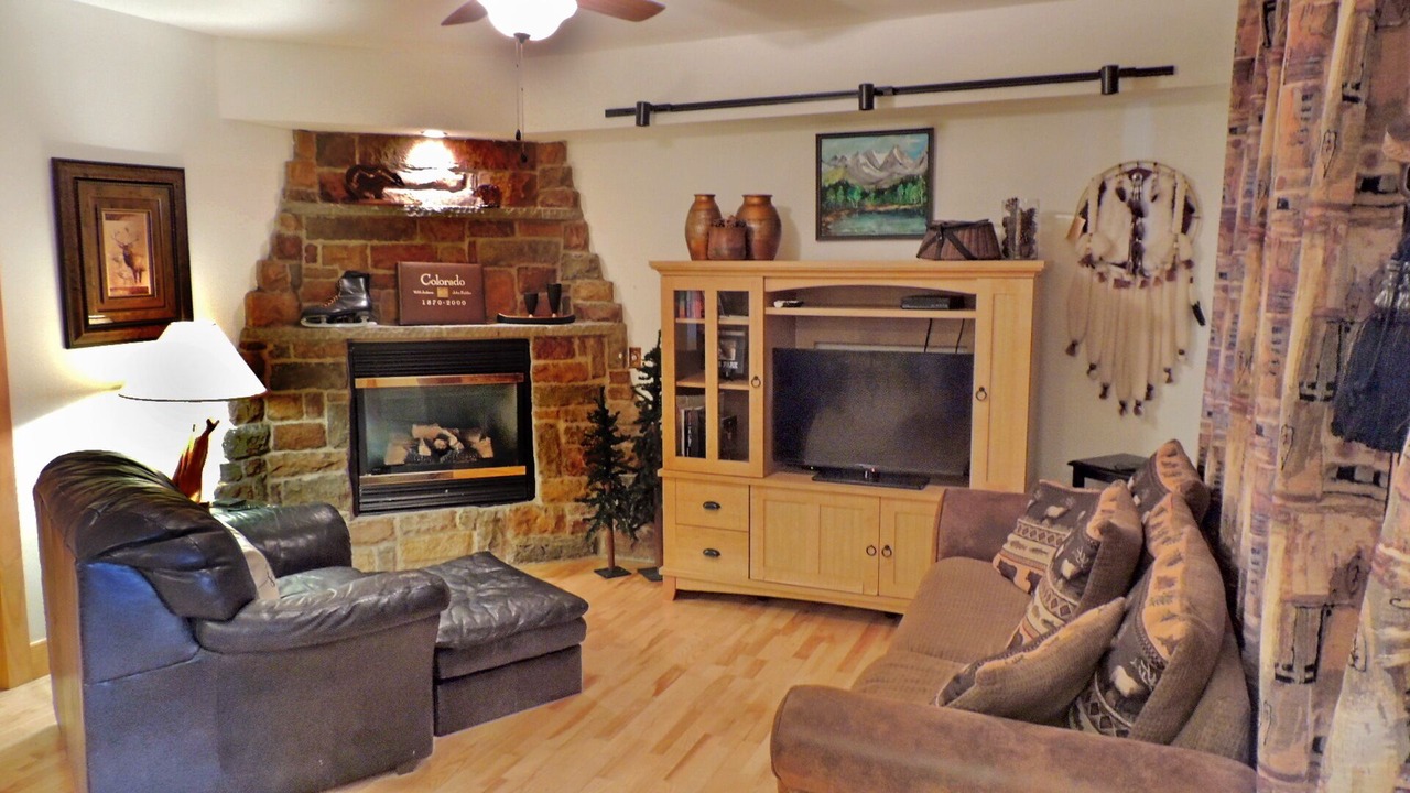 Photo of Livingroom in Estes Park