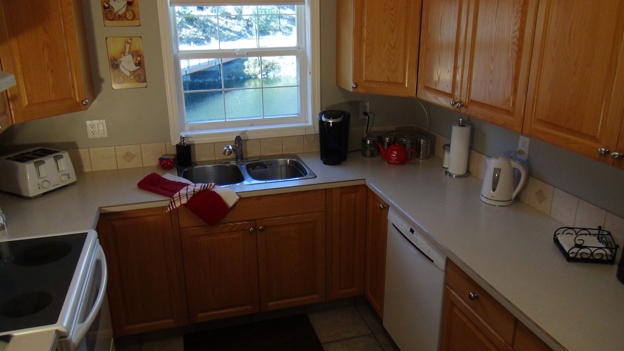 Photo of Kitchen in Okanagan-Similkameen