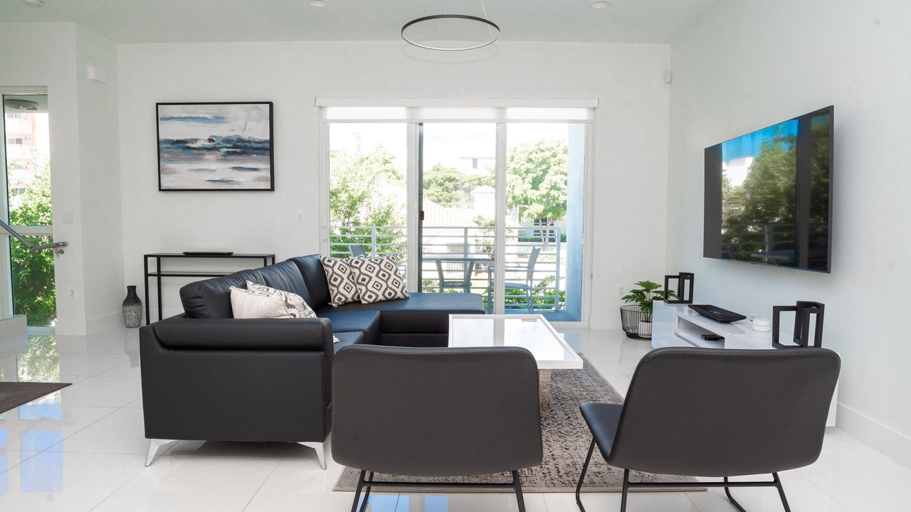 Photo of Bedroom in Pompano Beach