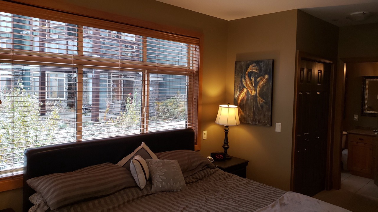 Photo of Bedroom in Snow Pine Estates