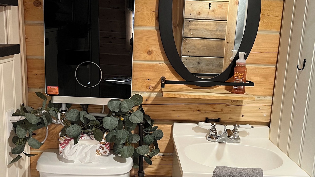 Photo of Bathroom in Central Alberta