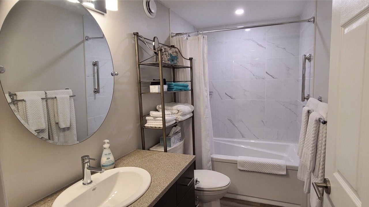 Photo of Bathroom in Glenmore