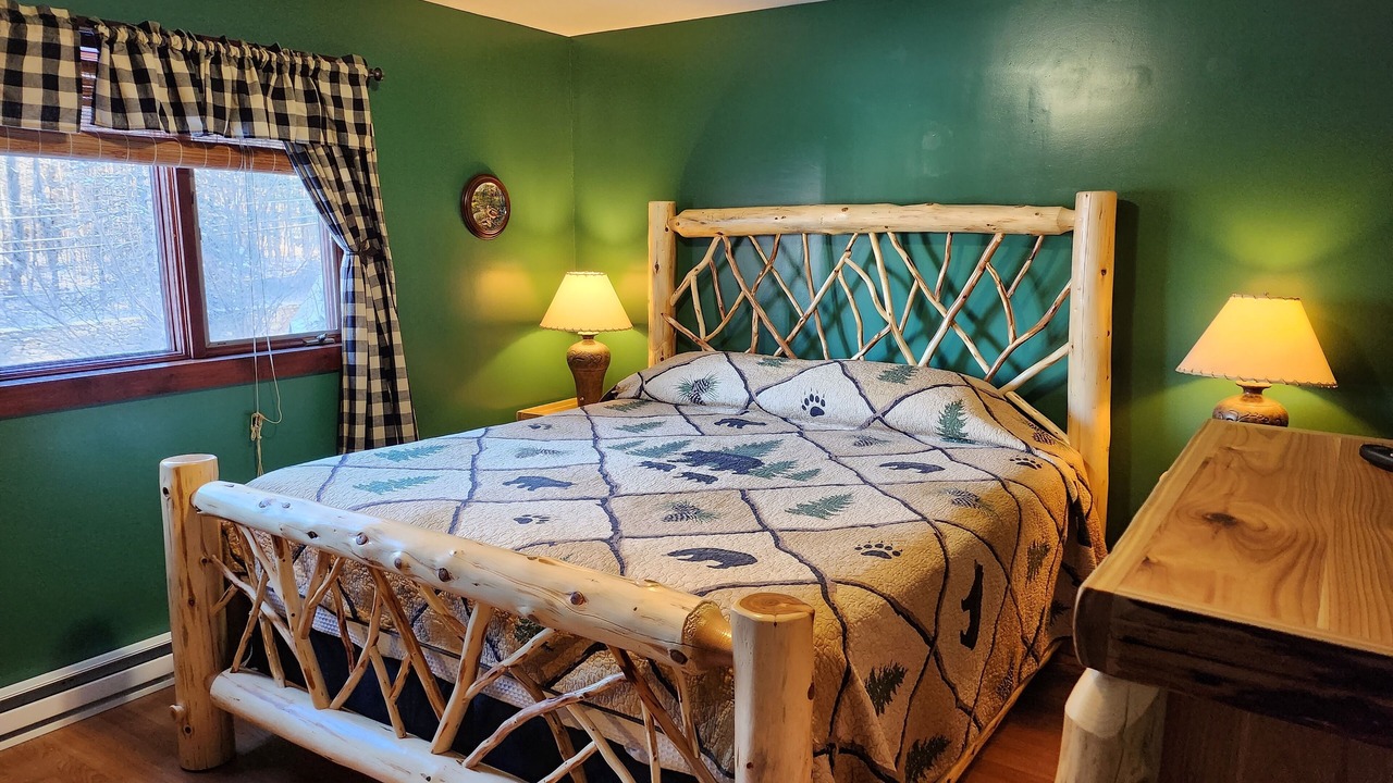 Photo of Bedroom in Lake George