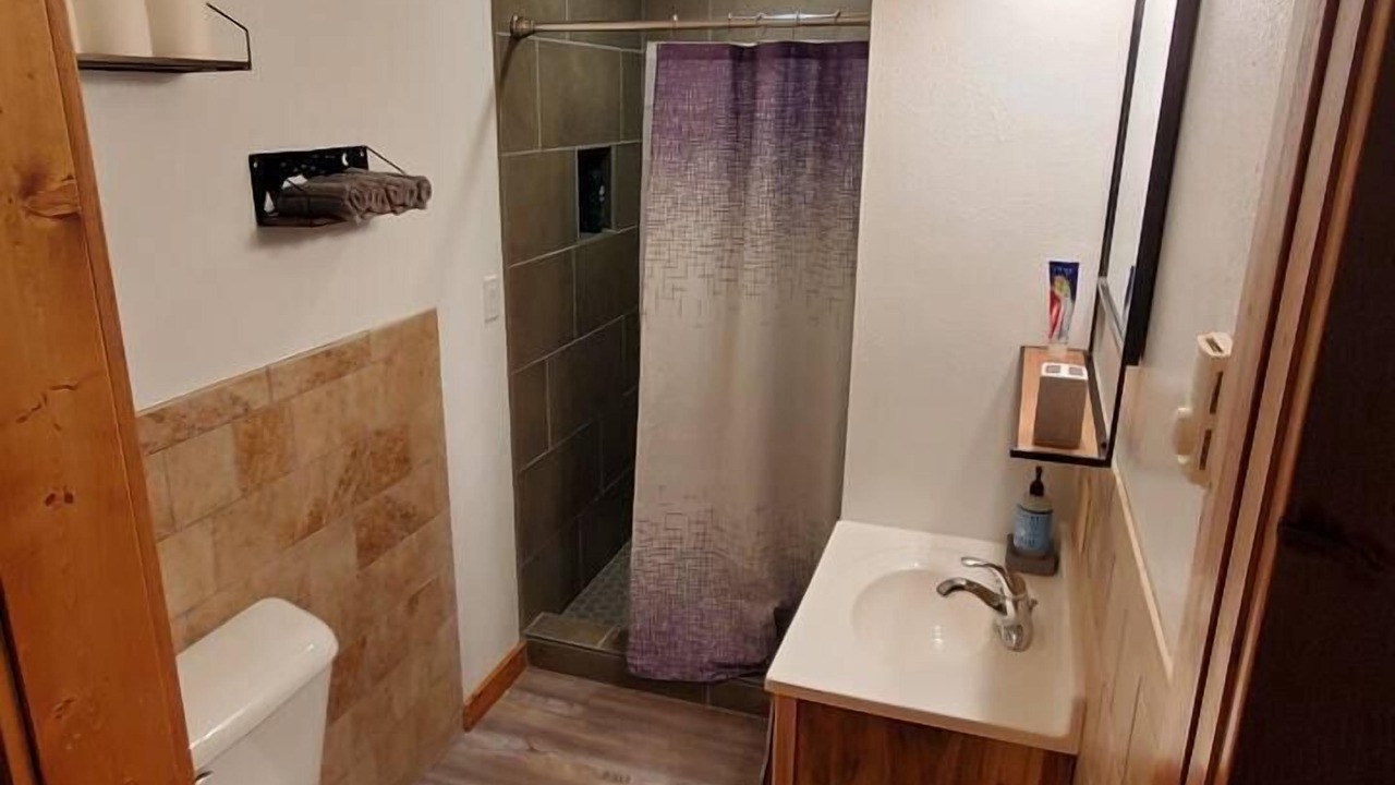 Photo of Bathroom in Foxpark