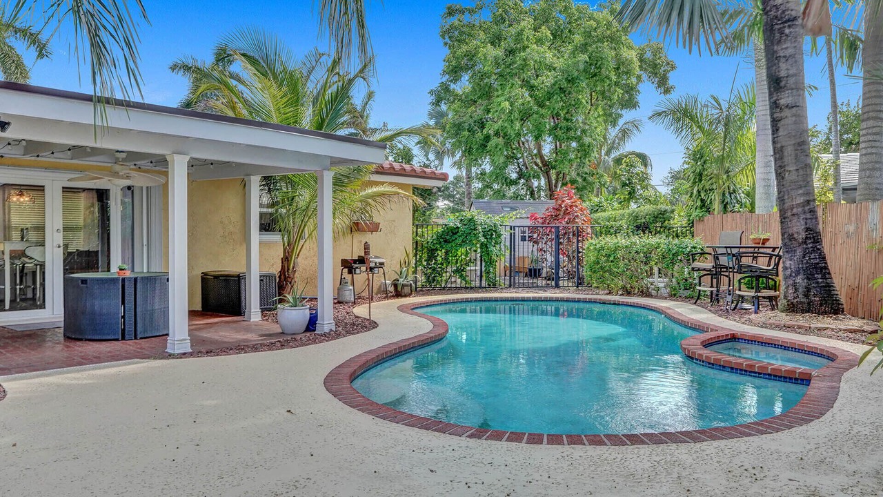 Photo of Outdoor in Coral Ridge Isles