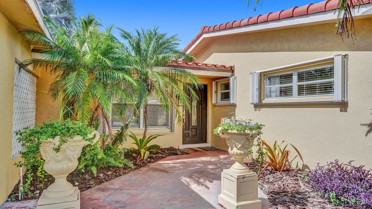 Photo of Outdoor in Coral Ridge Isles