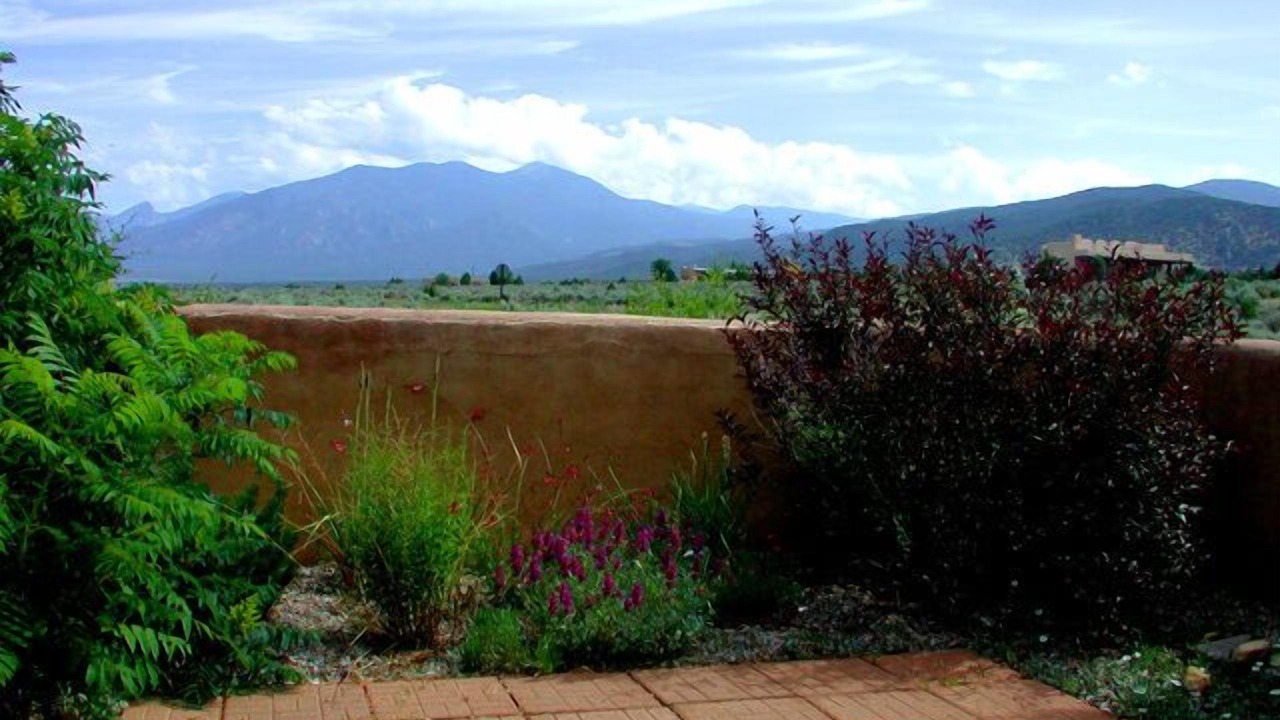 Photo of Others in Taos