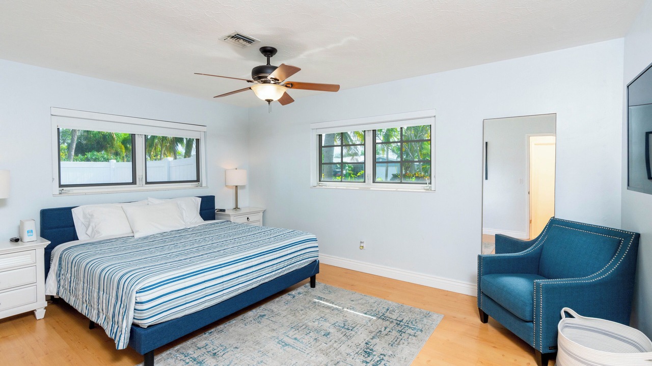 Photo of Bedroom in Garden Isles