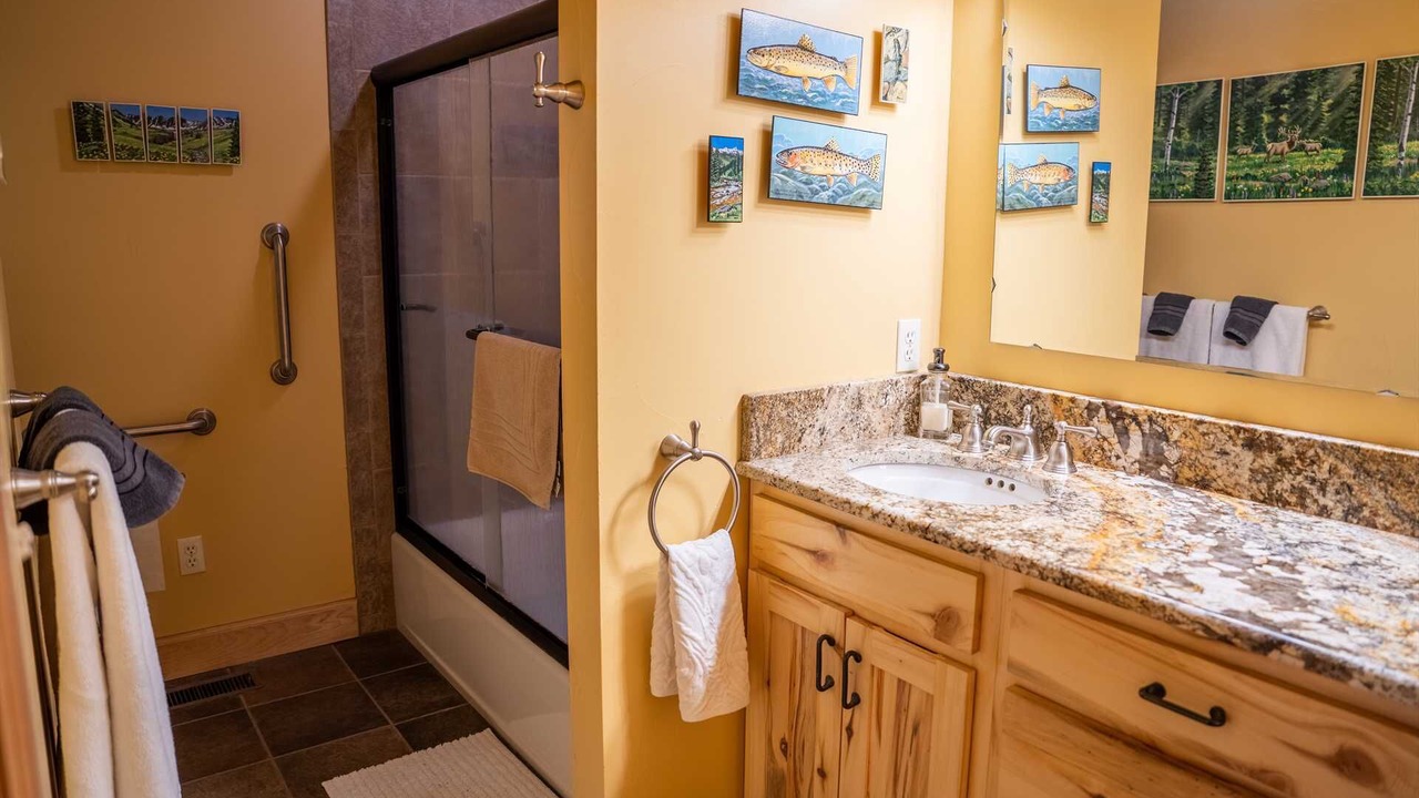 Photo of Bathroom in Lake City