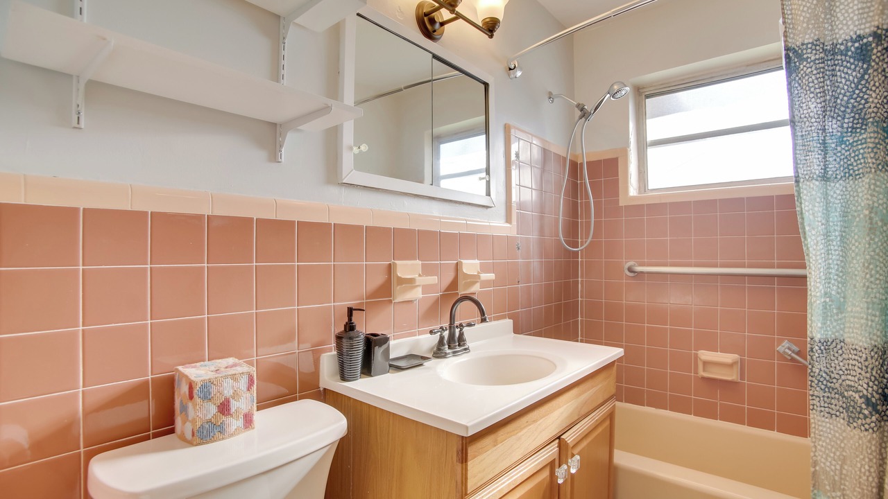 Photo of Bathroom in Margate