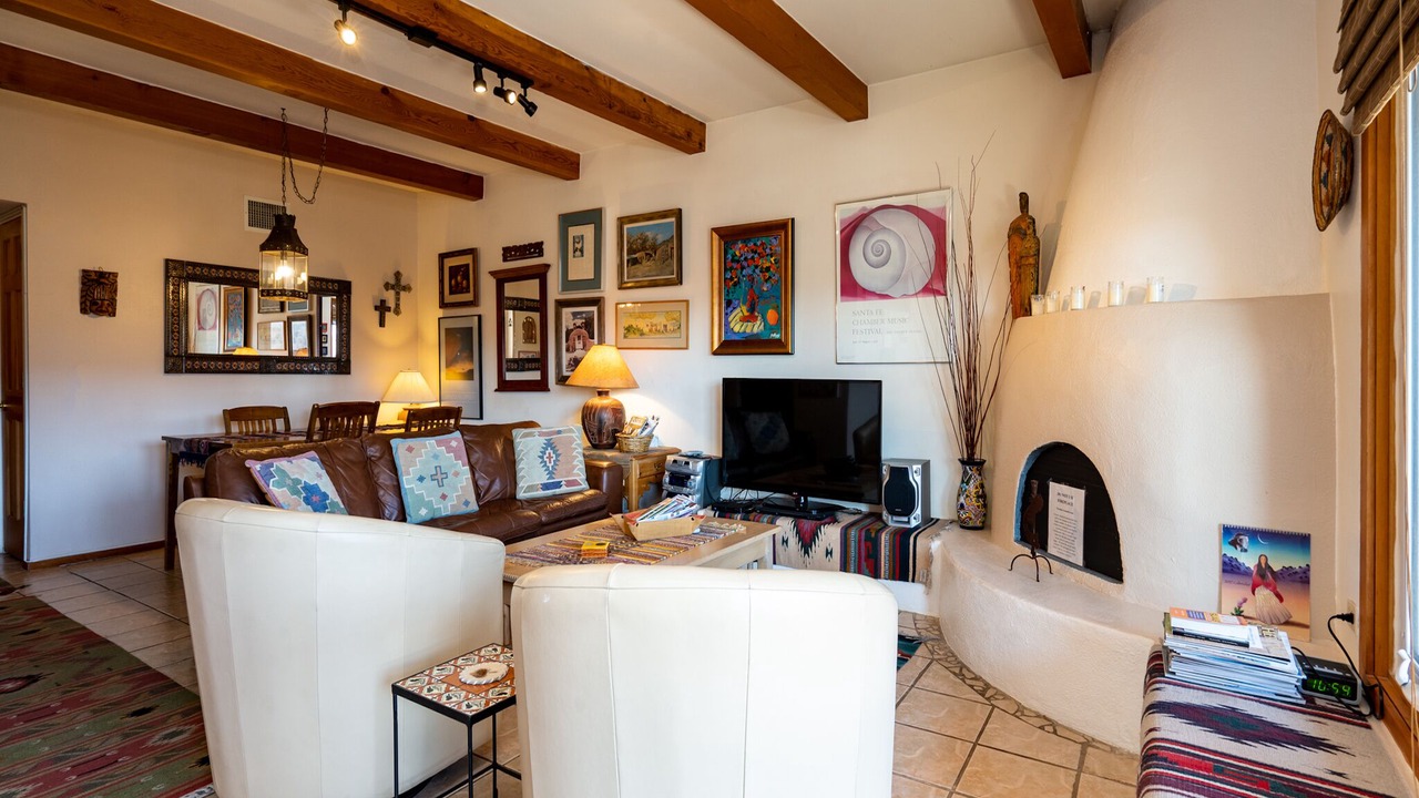 Photo of Livingroom in Santa Fe