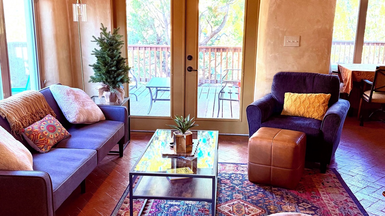 Photo of Livingroom in Jemez Springs