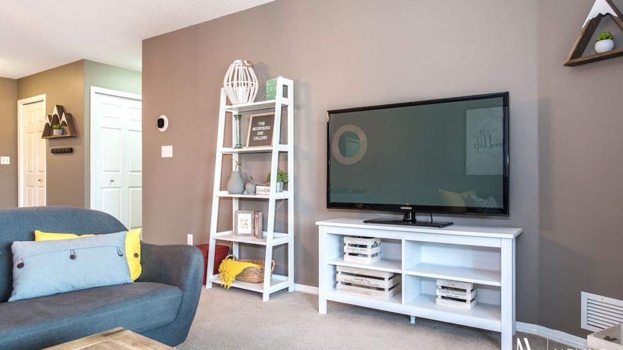 Photo of Livingroom in East Kootenay