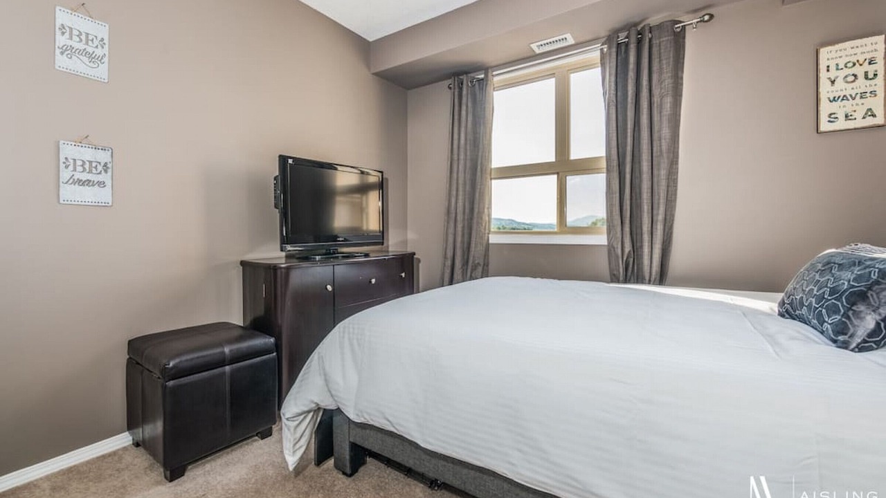 Photo of Bedroom in East Kootenay