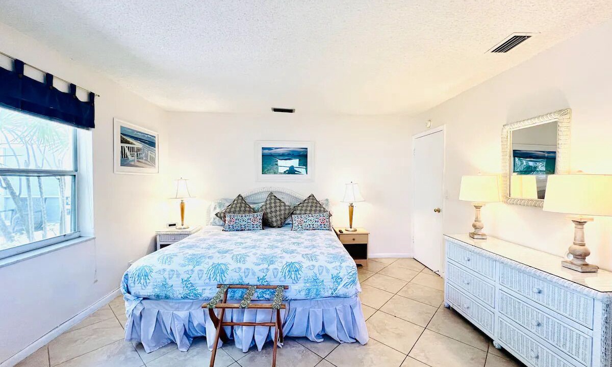 Photo of Bedroom in Pompano Beach
