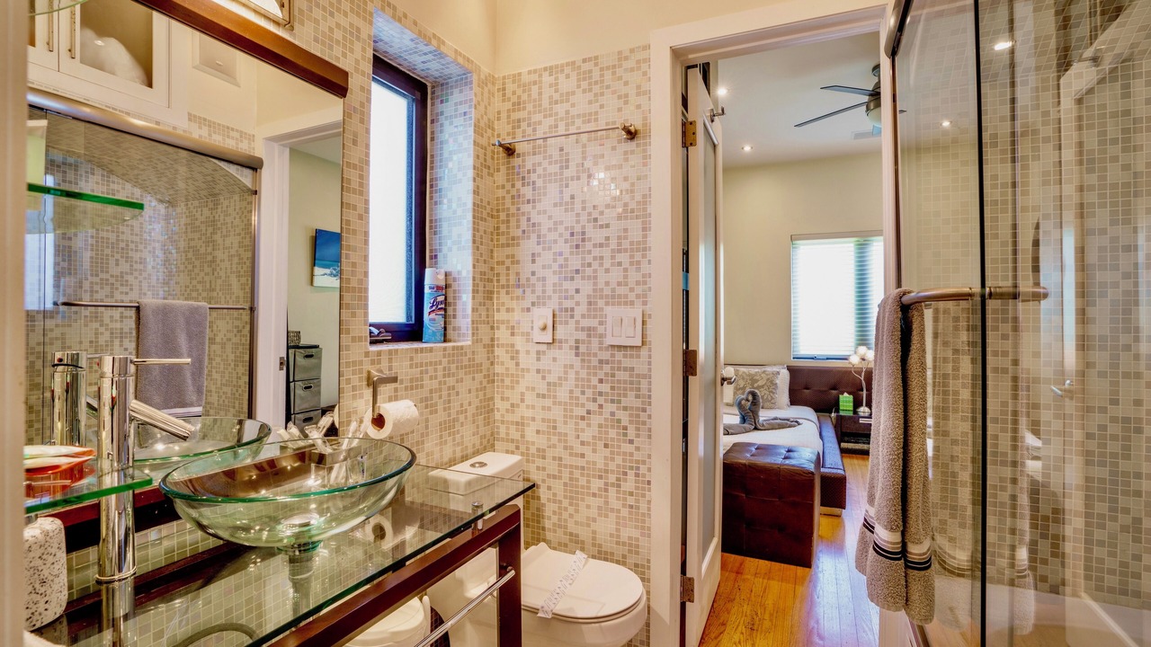 Photo of Bathroom in Seybold