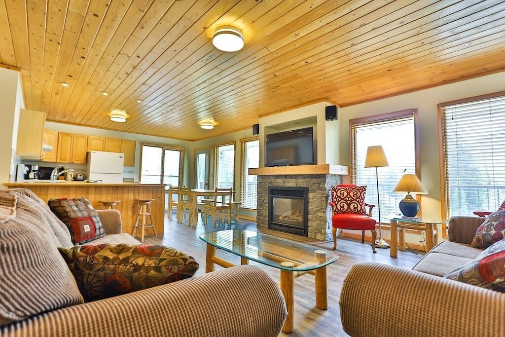 Photo of Livingroom in Fernie