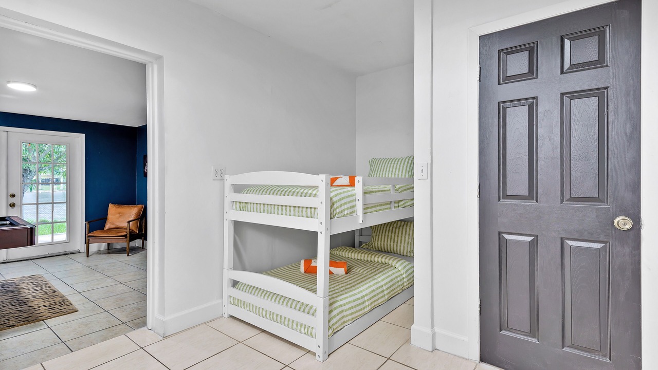 Photo of Bedroom in Pembroke Pines