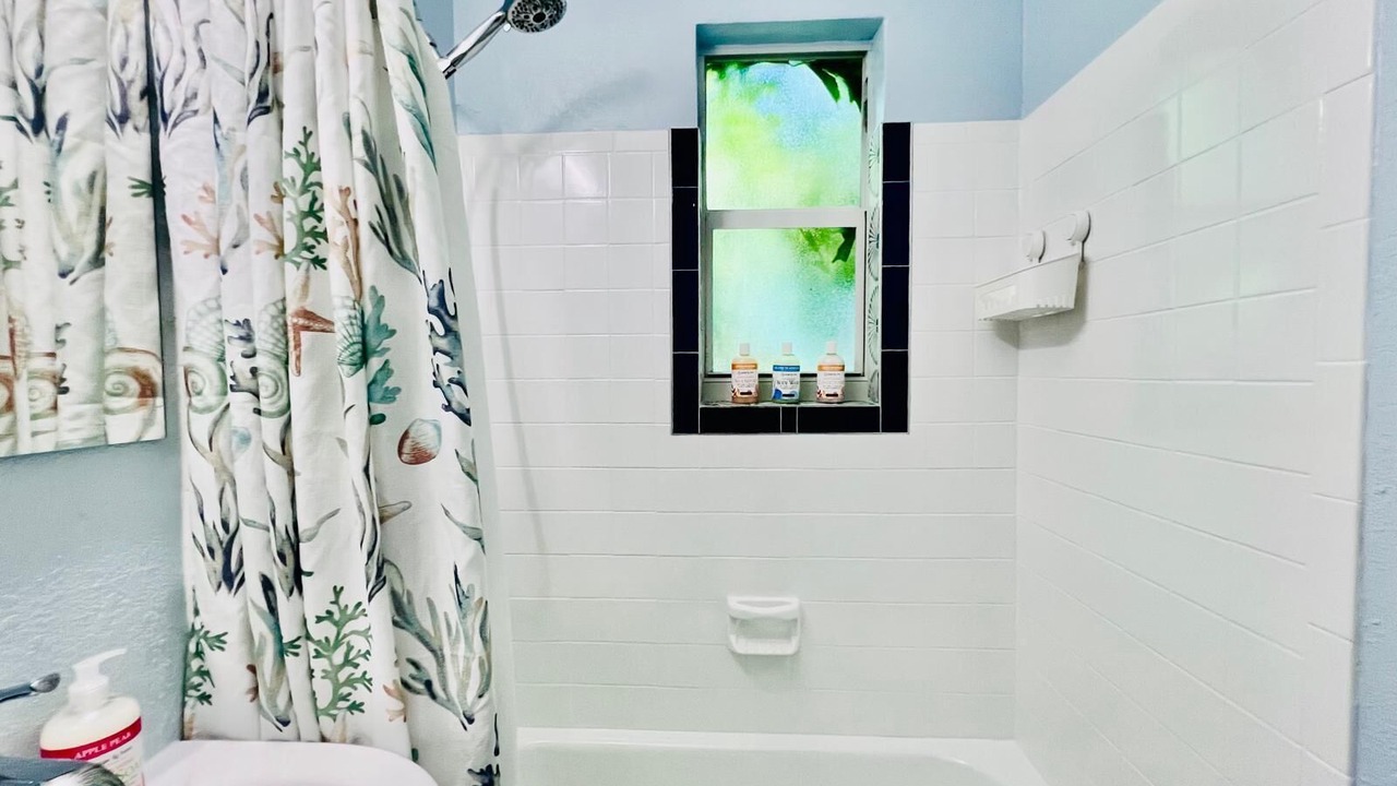 Photo of Bathroom in Lake Worth