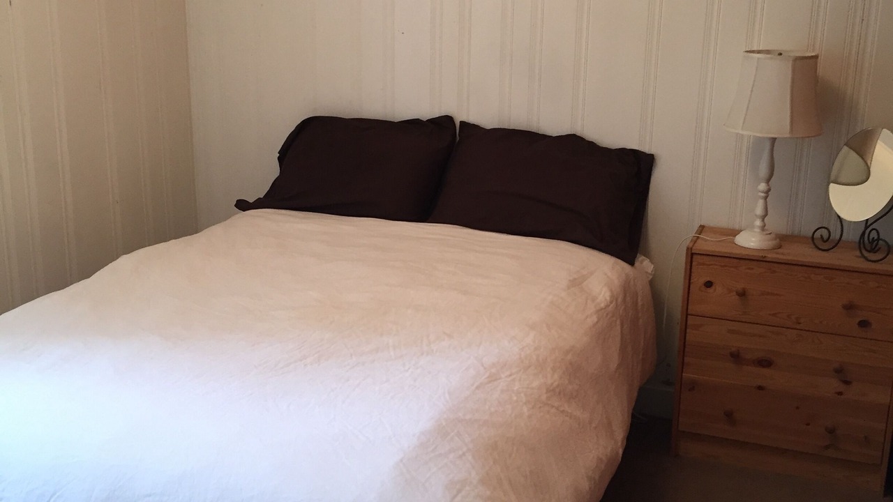 Photo of Bedroom in Sylvan Lake