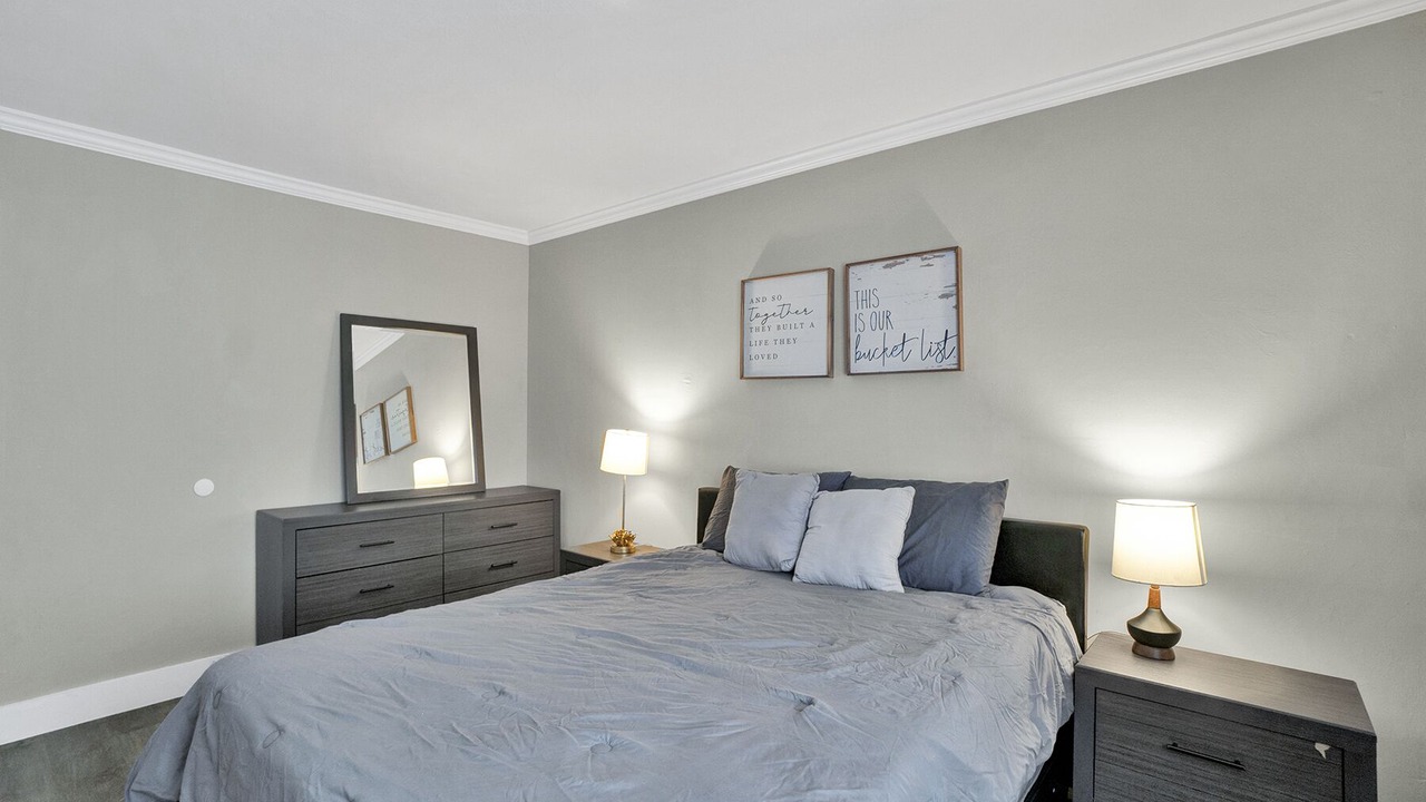 Photo of Bedroom in Lantana
