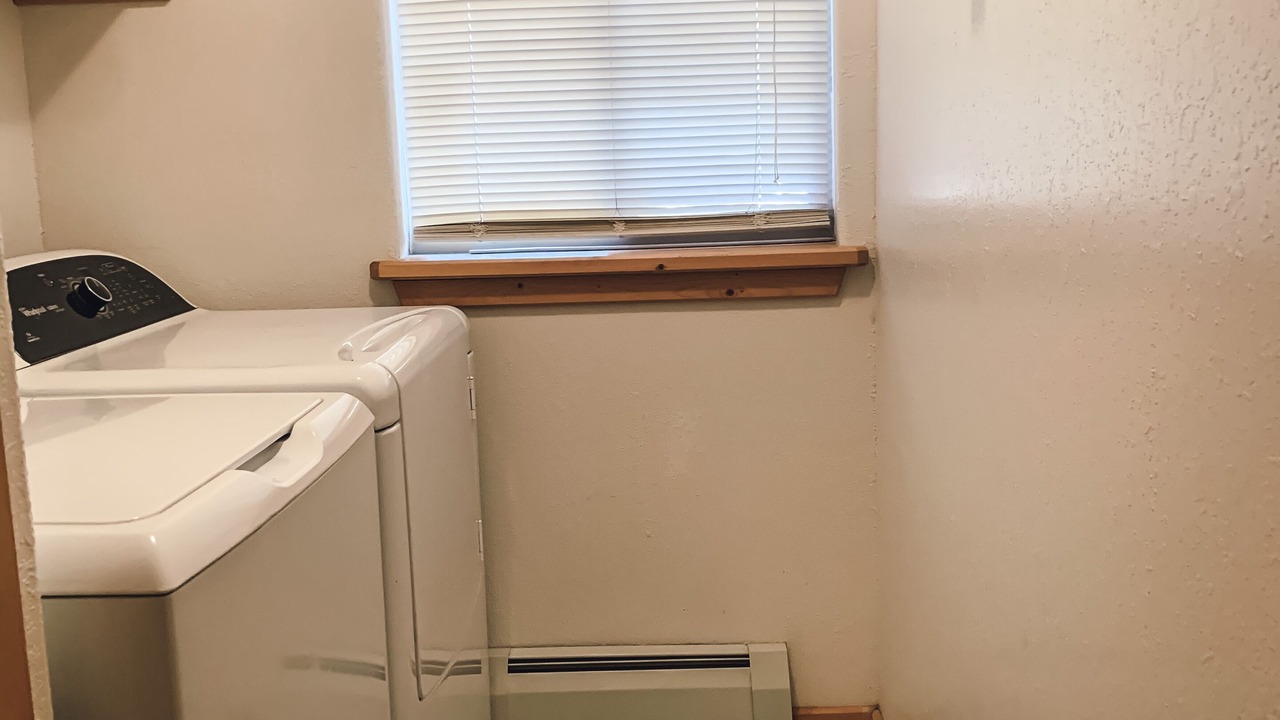 Photo of Bedroom in South Fork