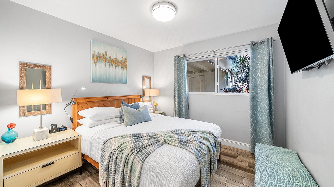 Photo of Bedroom in Lake Worth