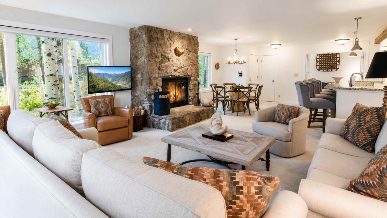 Photo of Livingroom in Snowmass Village