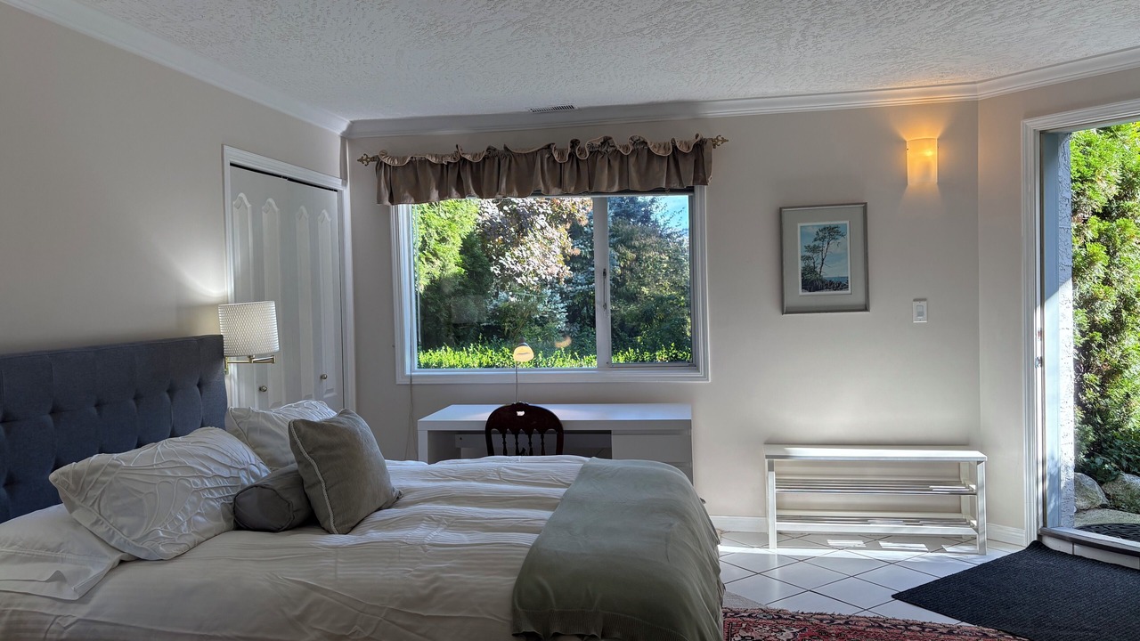 Photo of Bedroom in Cobble Hill