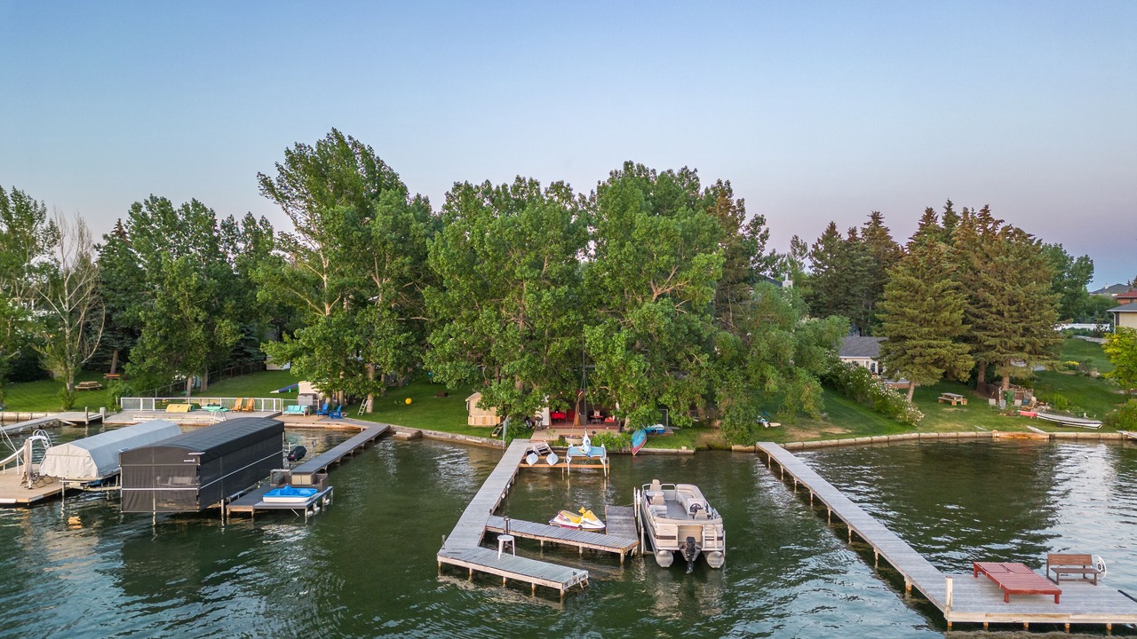 Photo of Others in Chestermere