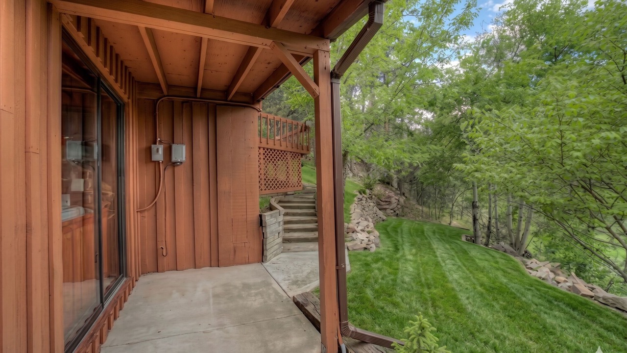 Photo of Patio Balcony in Rimrock
