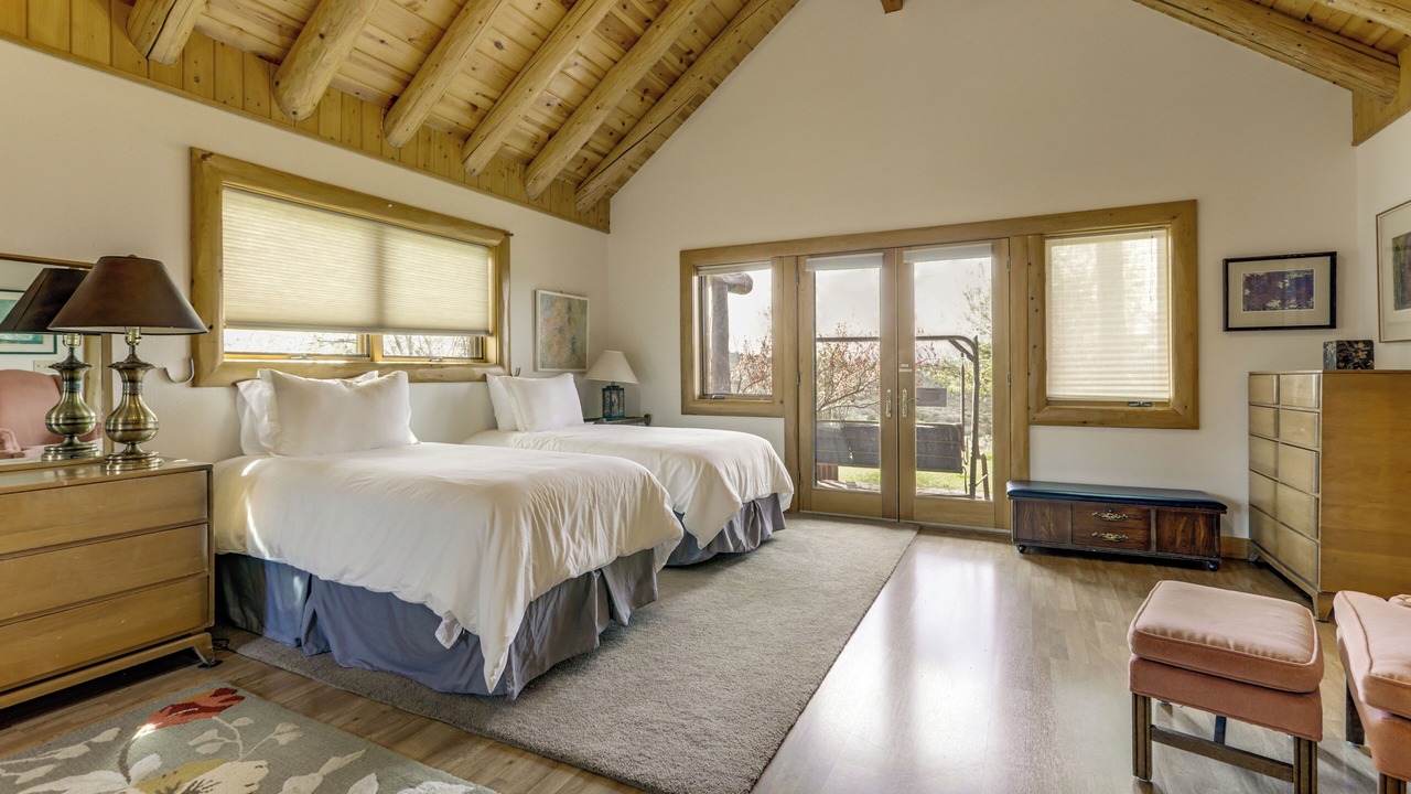 Photo of Bedroom in Glenwood Springs
