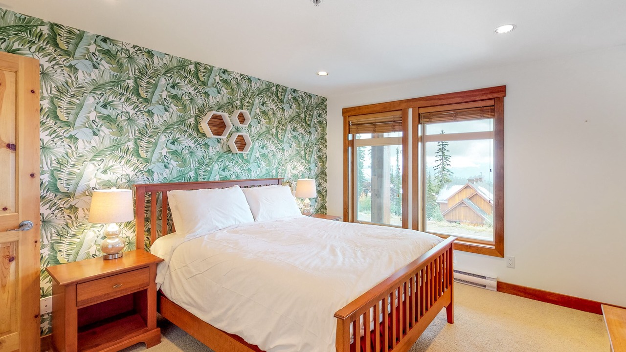 Photo of Bedroom in Big White Ski Resort