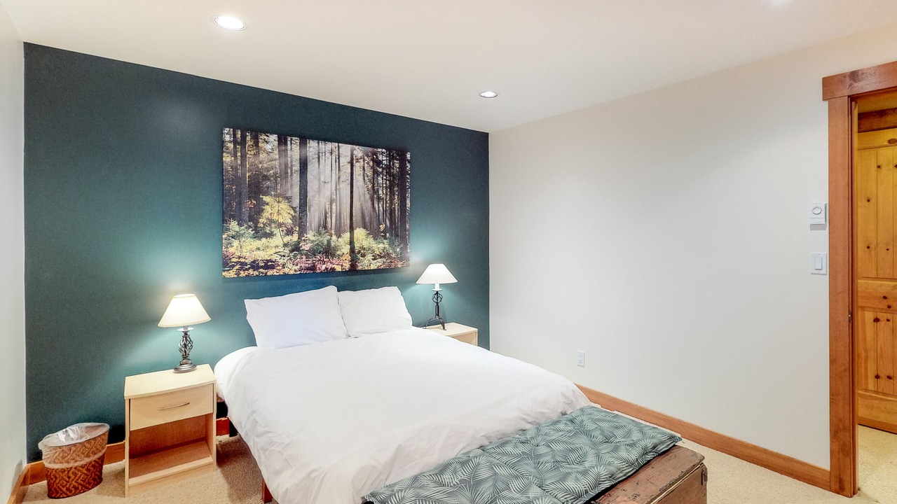 Photo of Bedroom in Big White Ski Resort