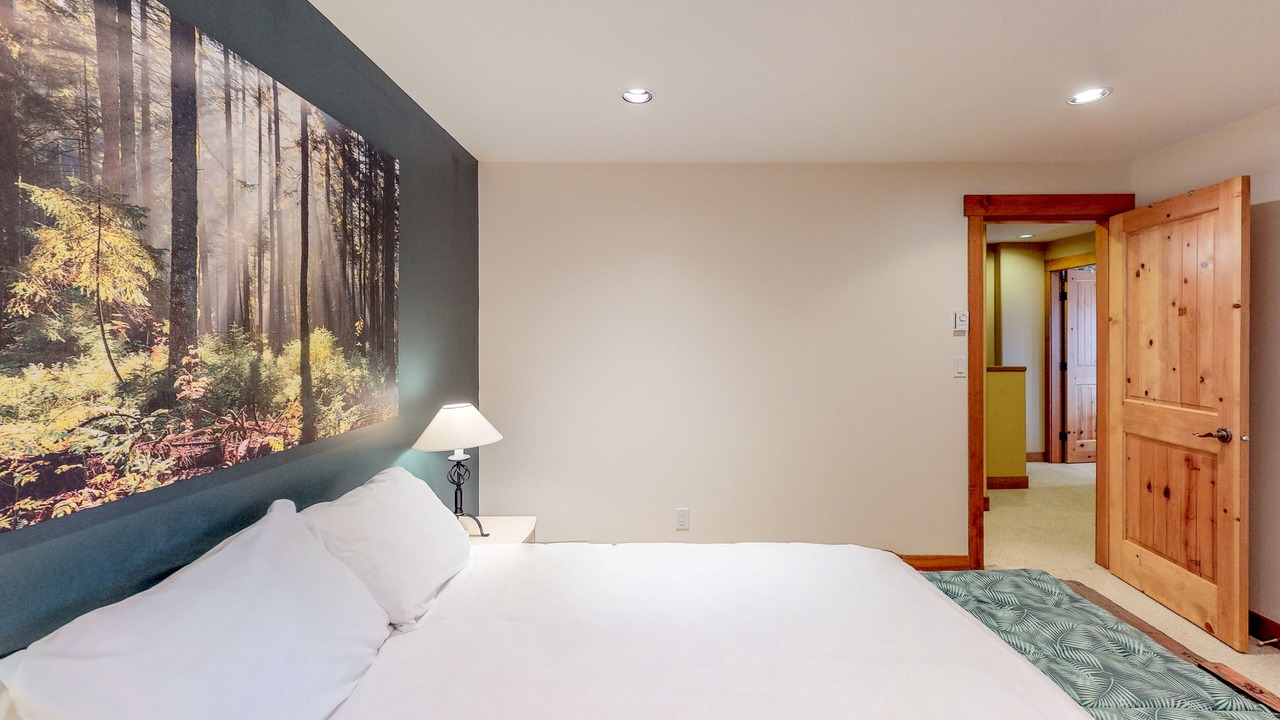 Photo of Bedroom in Big White Ski Resort