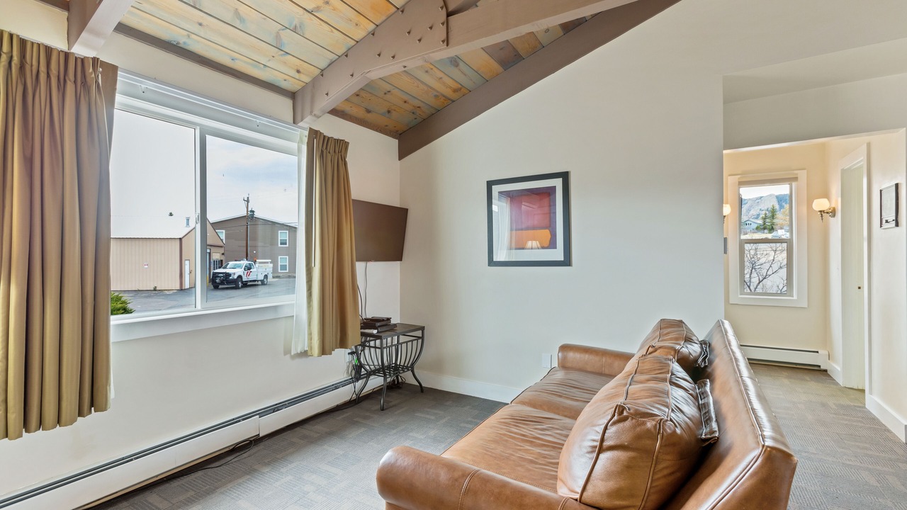 Photo of Livingroom in Estes Park