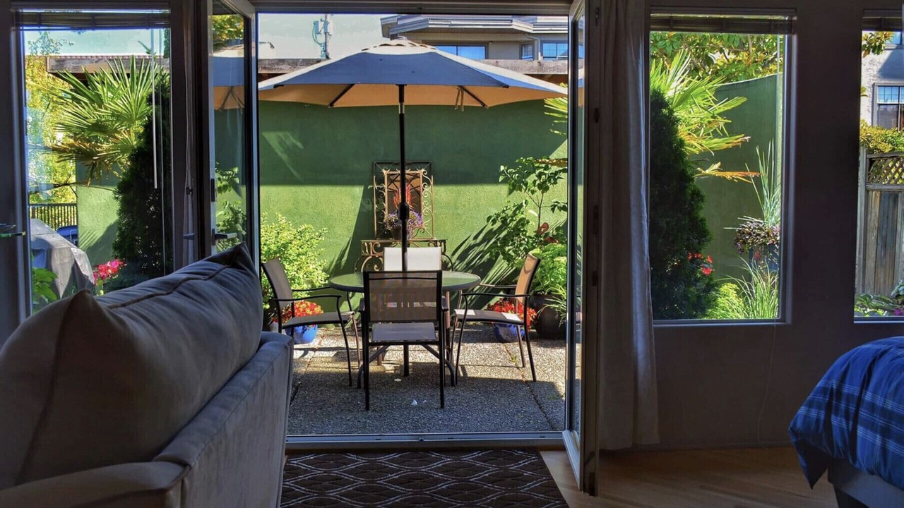 Photo of Livingroom in White Rock