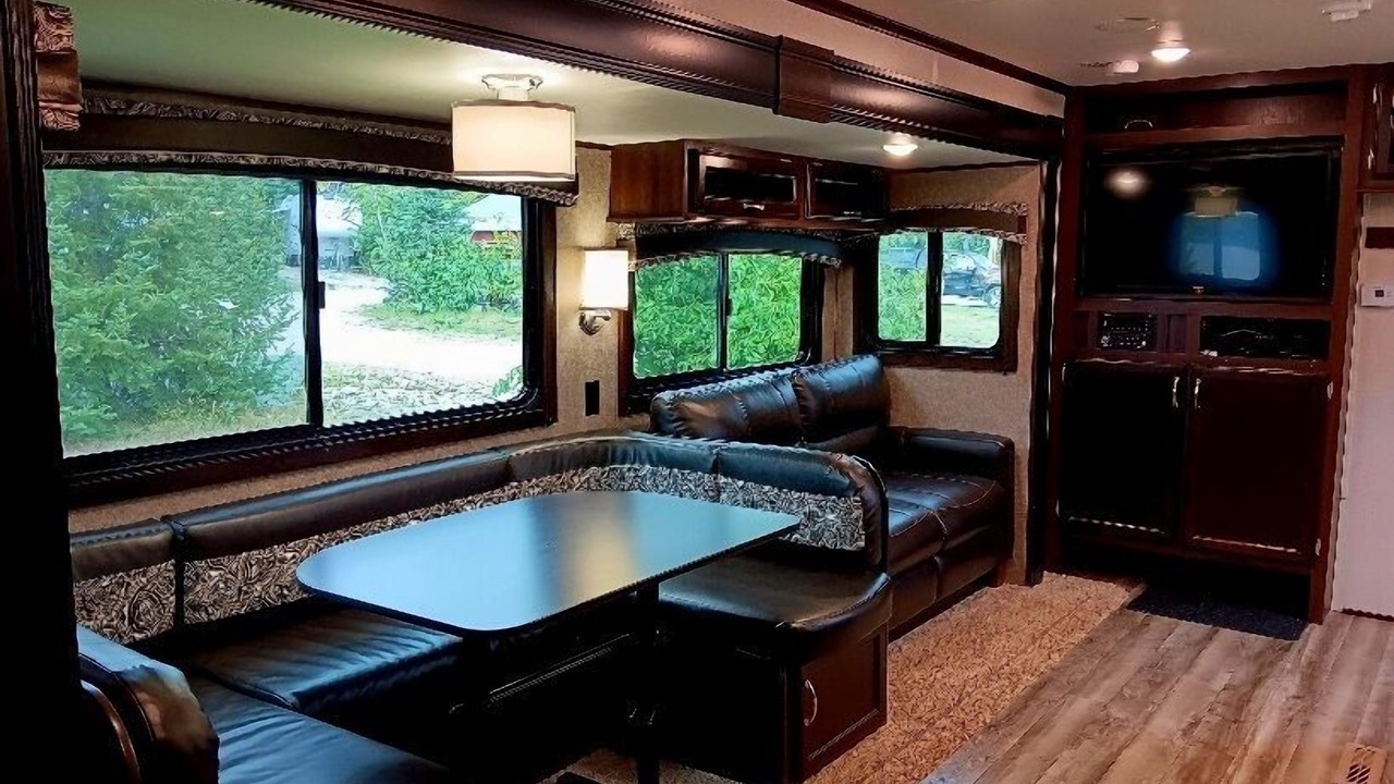Photo of Livingroom in Denare Beach