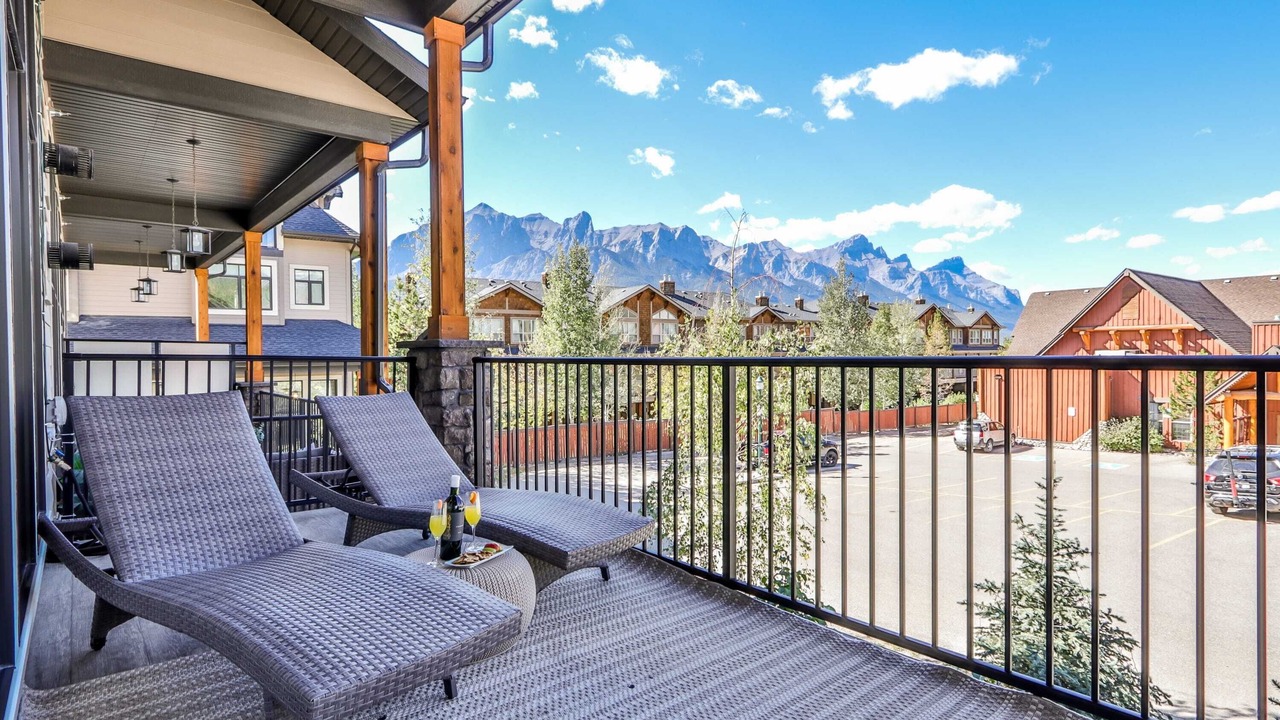 Photo of Patio Balcony in Canmore