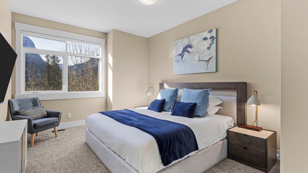 Photo of Bedroom in Canmore