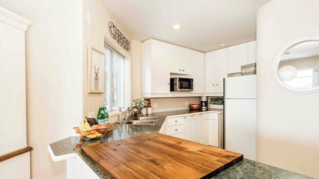 Photo of Kitchen in White Rock
