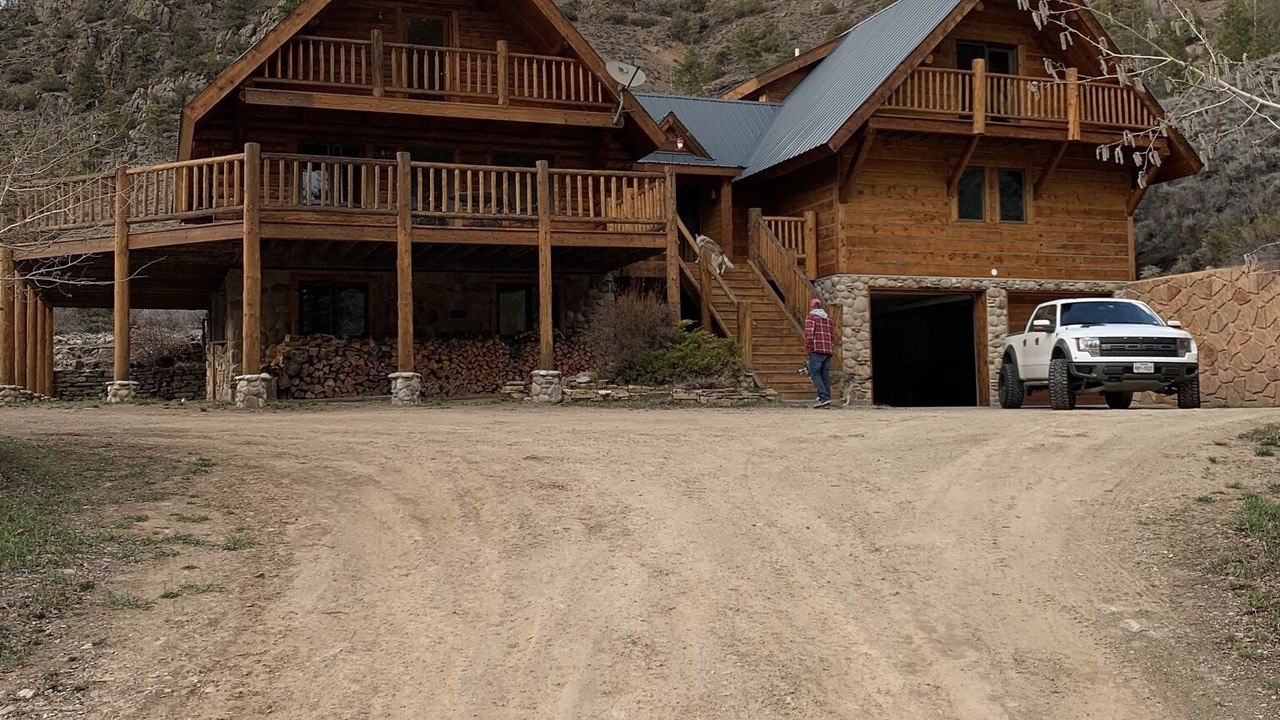 Photo of Outdoor in Almont