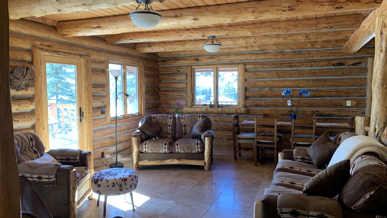Photo of Livingroom in Almont