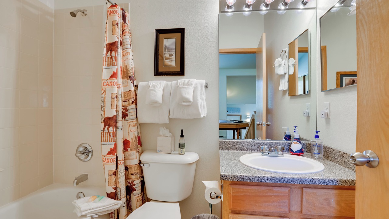 Photo of Bathroom in Wildernest