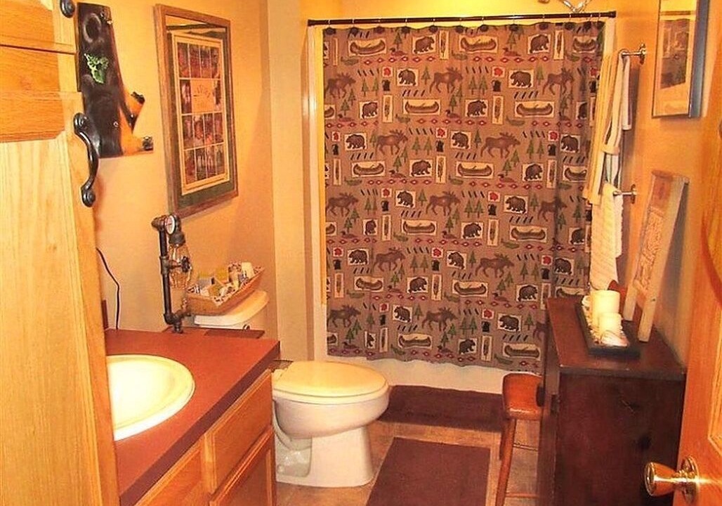 Photo of Bathroom in Lake Luzerne