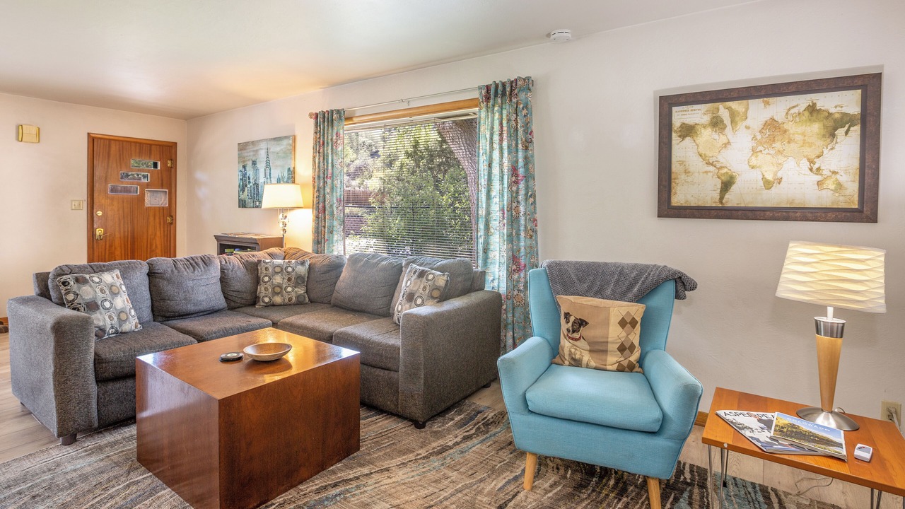 Photo of Livingroom in Glenwood Springs