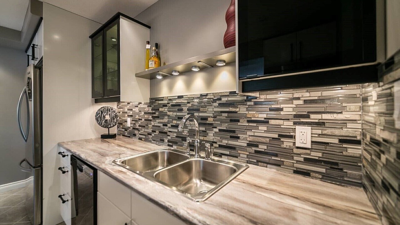 Photo of Kitchen in Jasper Place
