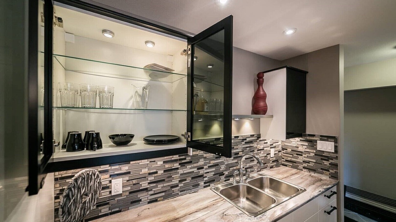 Photo of Kitchen in Jasper Place