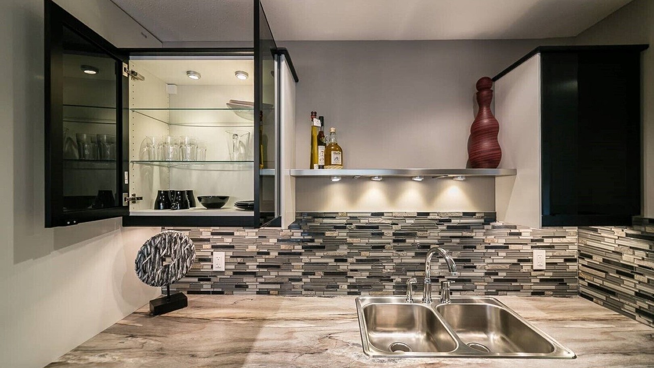 Photo of Kitchen in Jasper Place