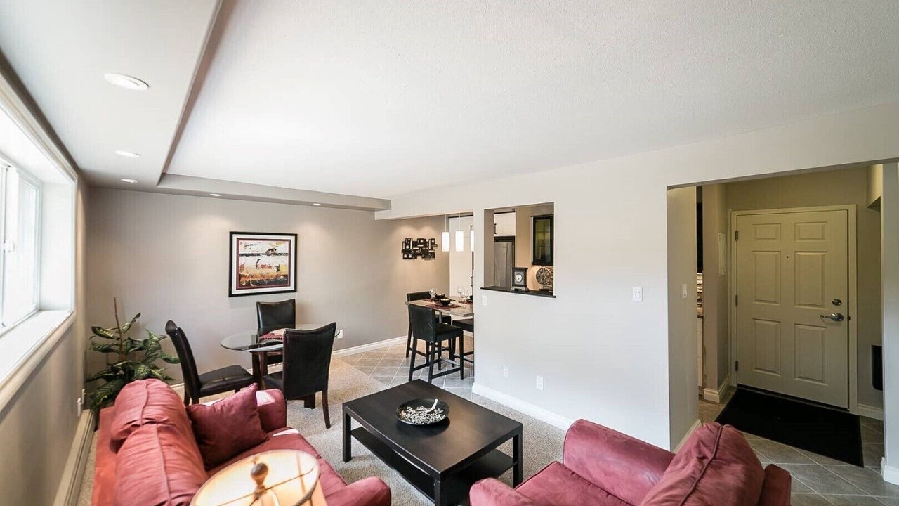 Photo of Livingroom in Jasper Place